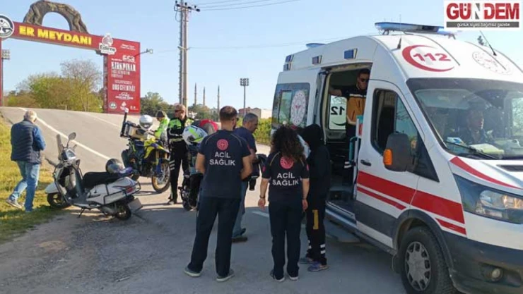 İki motosikletin çarpıştığı kazada 3 kişi yaralandı