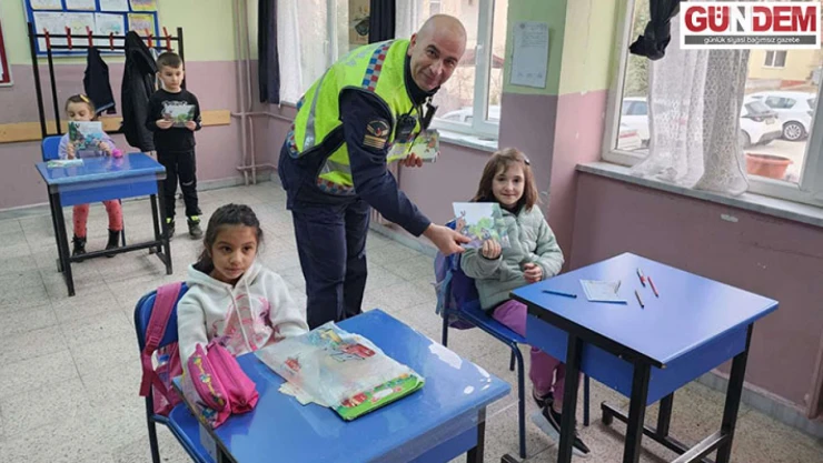 İlkokul öğrencilerine trafik eğitimi