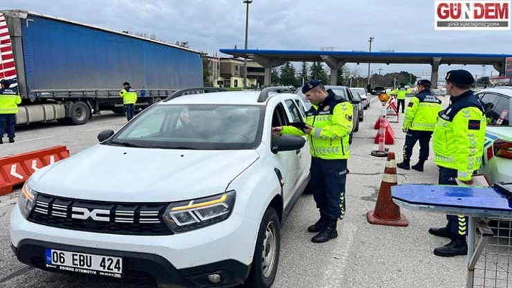 Jandarma ekipleri bayram süresince güvenlik önlemlerini artırdı
