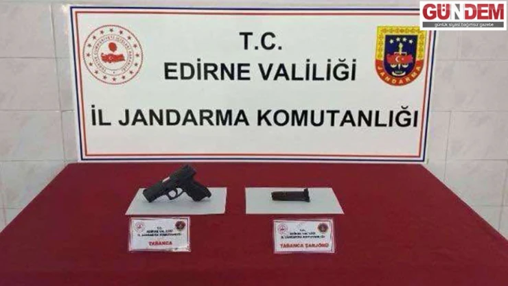 Jandarma ekipleri ruhsatsız silah ele geçirdi