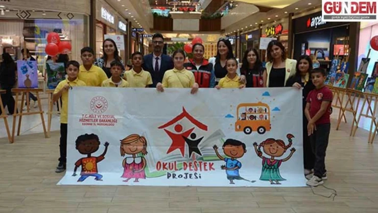 Karaağaç Ortaokulu öğrencilerinden el emeği sergisi