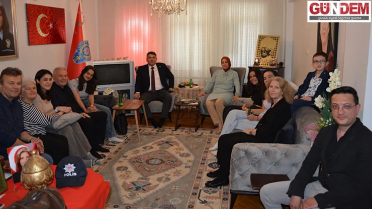 Karaburun'dan şehit ailelerine ziyaret