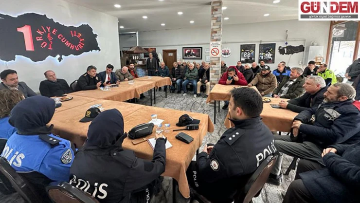 Karaburun, Huzur ve Güven toplantısına katılarak talepleri dinledi