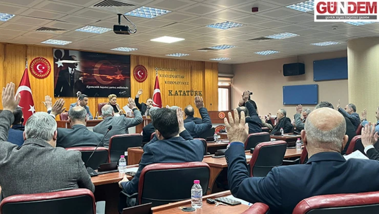 Mecliste köylere su tankeri talebi