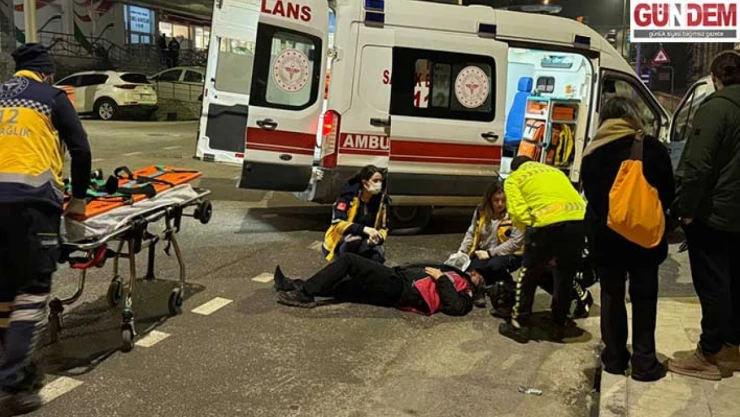 Motosikleti devirdi yaralandı