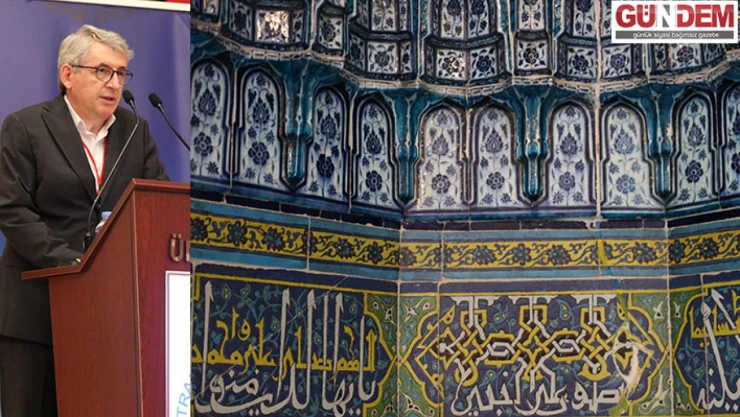 Muradiye Camisi'nin çinileri ve kalem işleri ilk günkü orijinalliğini koruyor