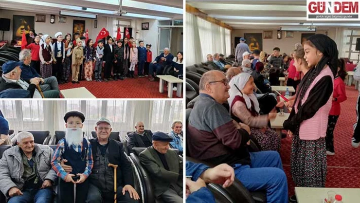 Öğrenciler Cumhuriyet ruhunu yaşattı