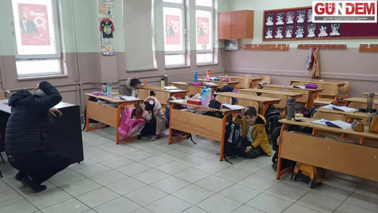 Okullarda deprem tatbikatı yapıldı