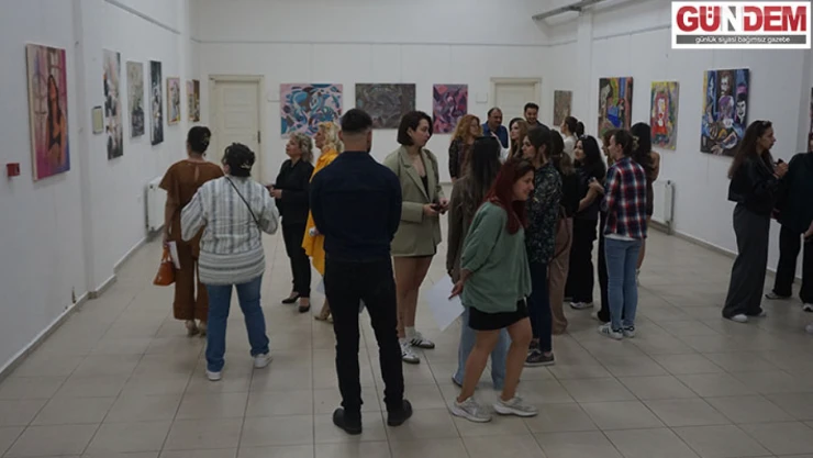 Sanat Atölyesi Resim Sergisi ilgi gördü