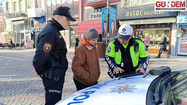 Saraçlar Caddesi'nde trafik denetimi gerçekleştirildi