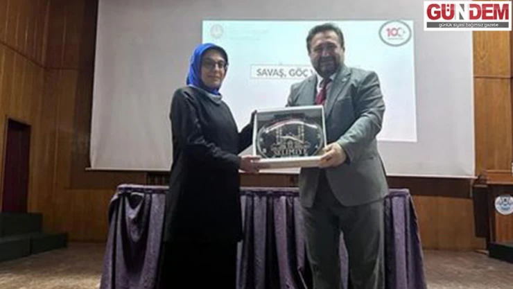 Savaş Göç ve Kadın Konulu Konferans Düzenlendi