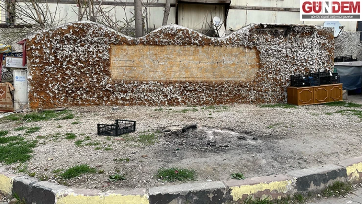 Söktüler, bıraktılar... Kızak Heykeli'nin yeri boş kaldı