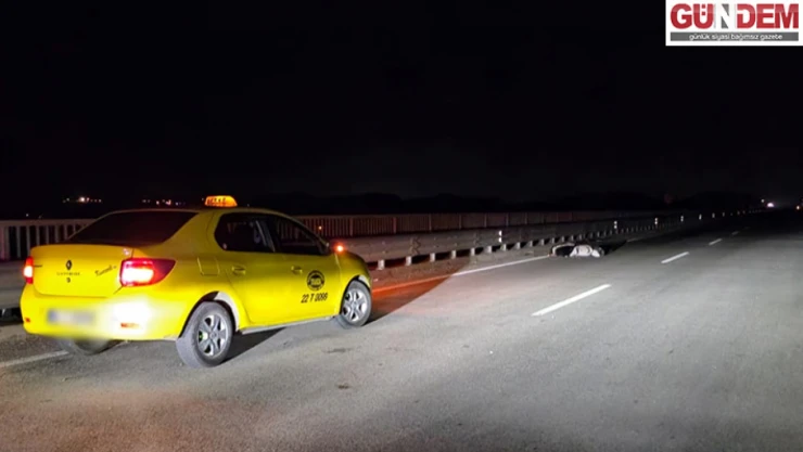 Taksi ile elektrikli motosiklet çarpıştı: 2 kişi yaralandı