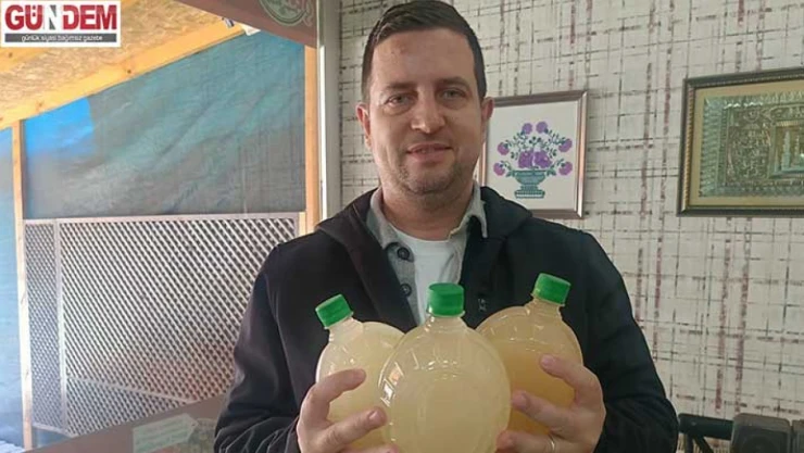 Tarihi Yöntemlerle Gül ve Çam Kozalağı Sirkesi Üretiliyor