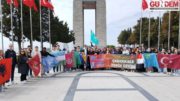 Trakya Uluslararası Öğrenci Derneği'nden Çanakkale Şehitliği'ne ziyaret