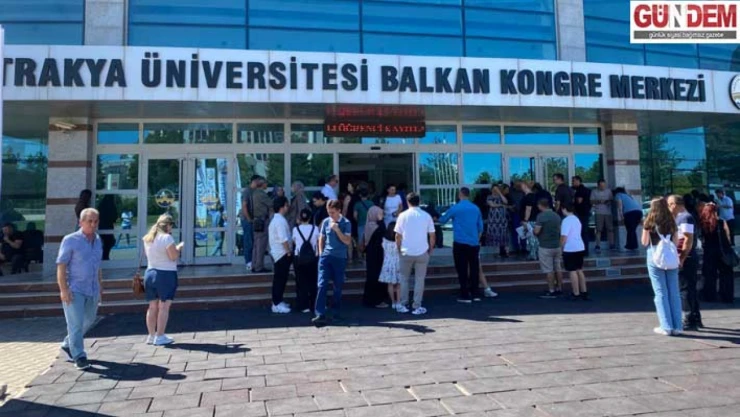 Trakya Üniversitesi'nde kayıt maratonu başladı