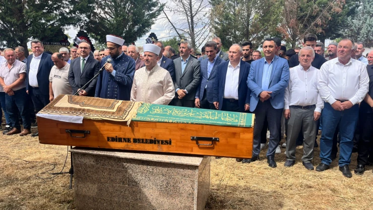 Vali Baruş'un babası son yolculuğuna uğurlandı