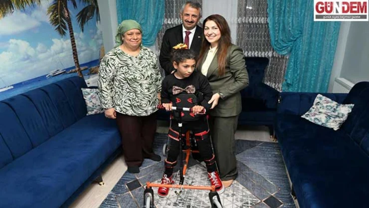 Vali Sezer ve eşi Canan Sezer'den, Göksun Örs'e ziyaret