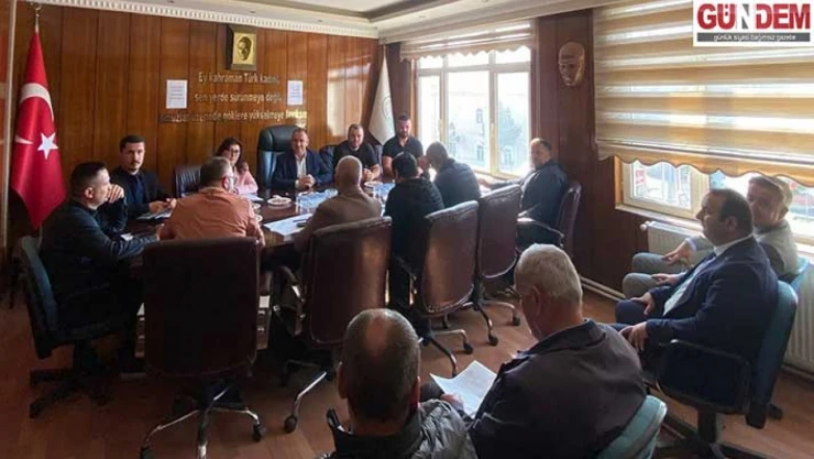 Yenikarpuzlu Belediyesine ait tarlalar kiralandı