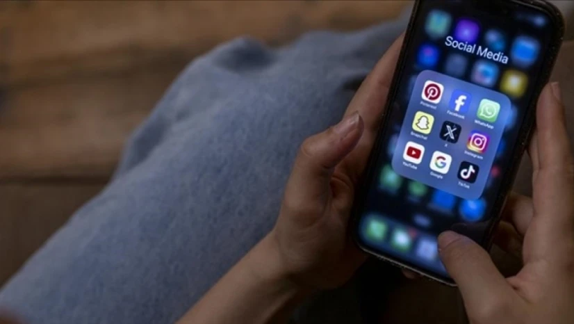 15 yaş altına sosyal medya yasağı geliyor!