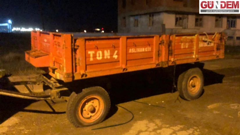 4 tonluk römork çalan iki şahıs jandarma ekiplerince yakalandı