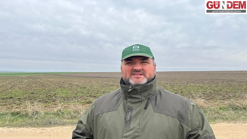 Bitkinin ihtiyacını anlık olarak ölçüyor, ihtiyacı kadar gübre veriyor