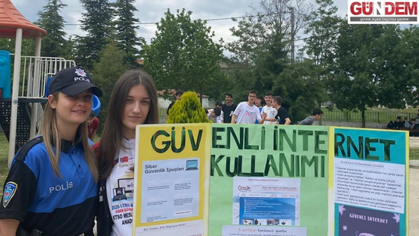 Keşan'da polis ekipleri öğrencilere güvenli internet kullanımını anlattı