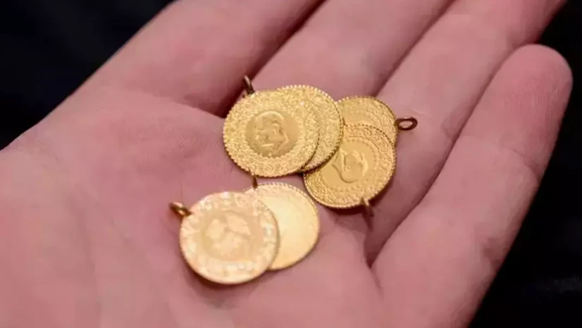 Oğlunun kız arkadaşından şikayetçi oldu