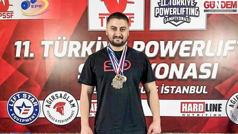 Uzunköprülü Sporcu Emre Dalaklı'dan Türkiye ikinciliği