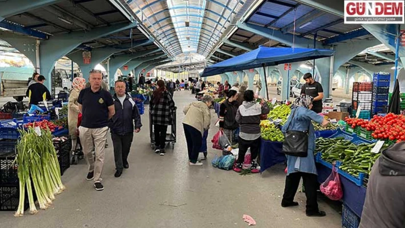 Vatandaşın pazara ilgisi sürüyor
