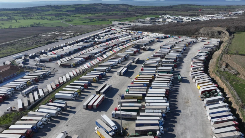 Yunanistan'daki çiftçi eylemleri sınırda tır yoğunluğunu artırdı