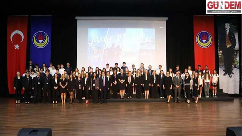 9. sınıf öğrencileri ve velileri kolejde buluştu