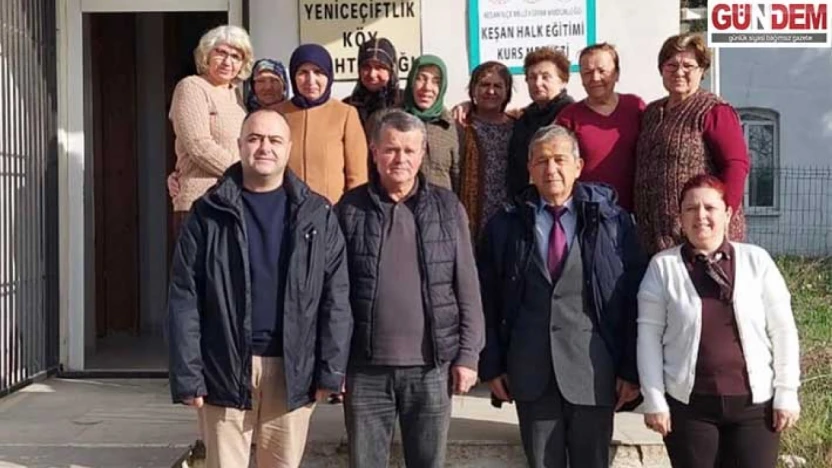 Çocuk Dış Giysileri Dikimi kursiyerleri ürünlerini sergiledi