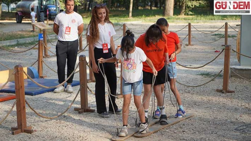 Geleneksel Oyunlar Tırı, Edirne'de çocuklarla buluştu