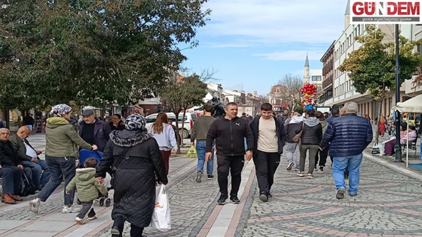 Güzel hava Edirne'yi hareketlendirdi