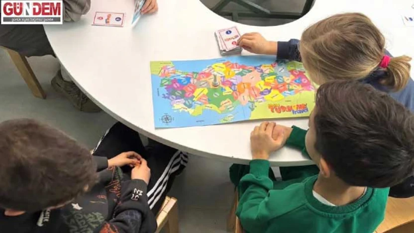 Kütüphanede etkinlikler sürüyor