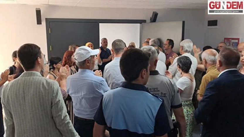 Meclis Karıştı