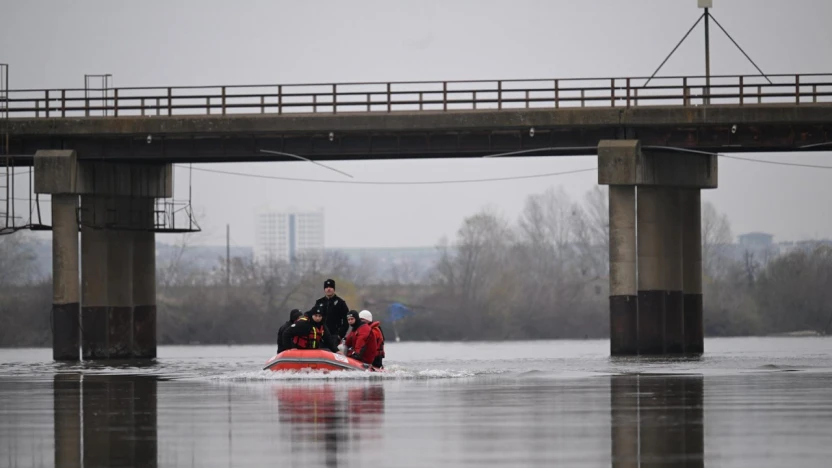 Meriç'te kayıp genci arama çalışmaları devam ediyor