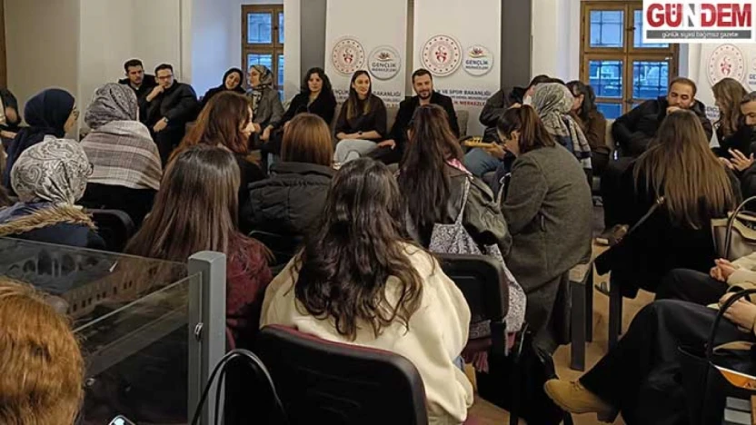 Öğrenciler 'helva sohbetleri' kültürünü yaşatıyor