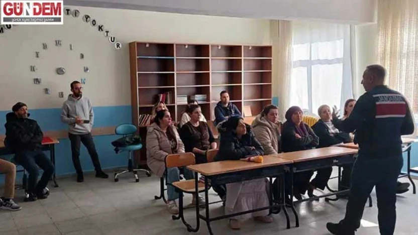 Öğretmen ve Velilere Narkotik Farkındalık Semineri