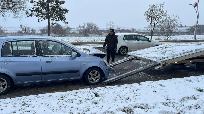 Olin Kavşağı–Tıp Fakültesi arasında zincirleme kaza