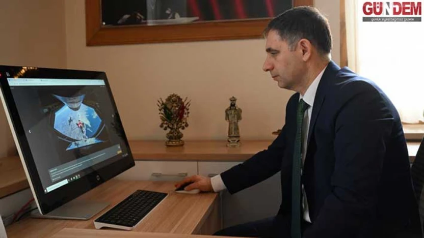 Saraç, 2025'e Damga Vuran Kareler İçin Oy Kullandı