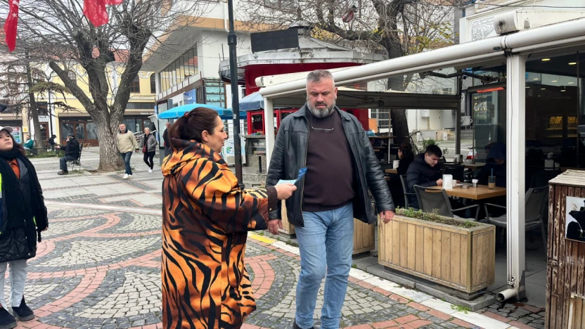 Saraçlar Caddesi'nde insan hakları farkındalığı