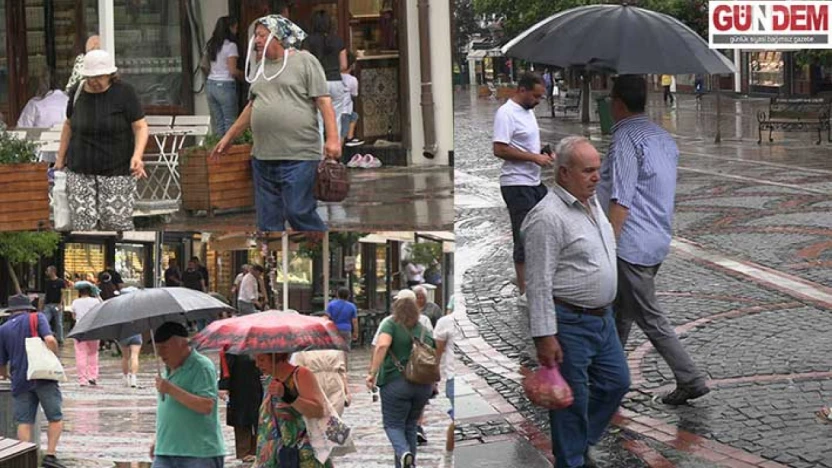 Şiddetli yağış Edirne'yi etkisi altına aldı
