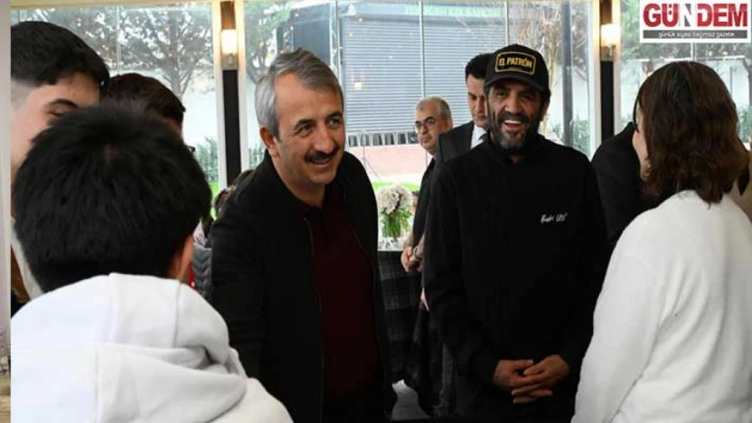 Vali Sezer, devlet korumasındaki çocuklarla bir araya geldi