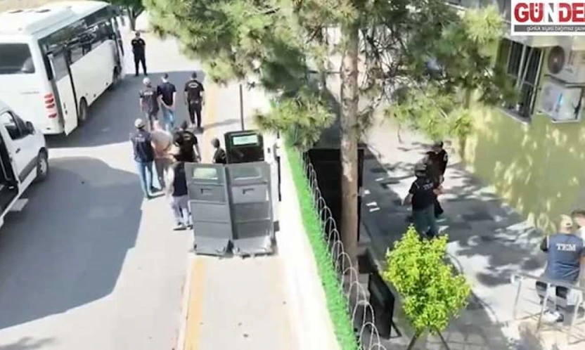 45 İlde Eş Zamanlı FETÖ Operasyonu