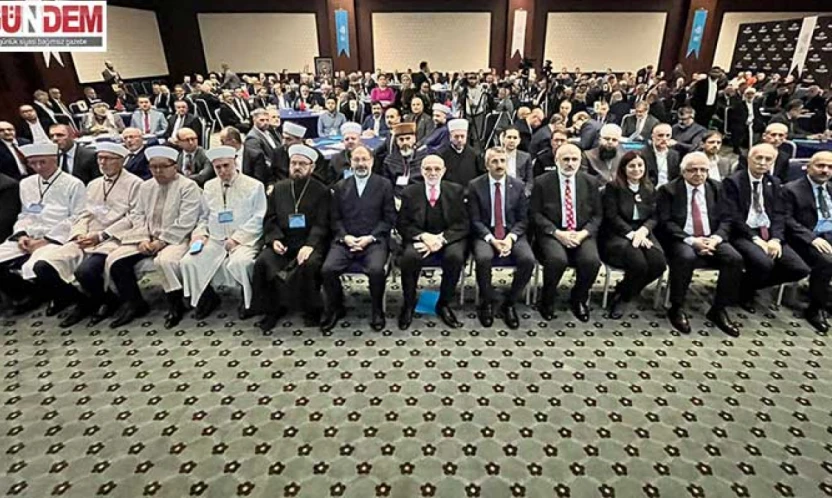Balkan Ülkelerinden İslam Âlimleri Edirne'de Bir Araya Geldi