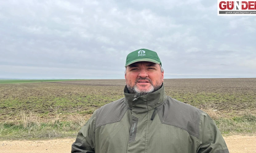 Bitkinin ihtiyacını anlık olarak ölçüyor, ihtiyacı kadar gübre veriyor