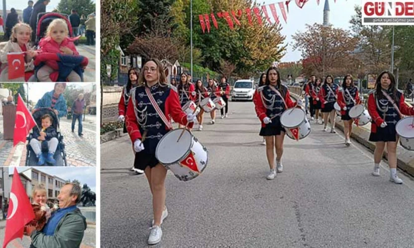 Cumhuriyet'in 102. yılı Edirne'de büyük bir heyecanla kutlandı