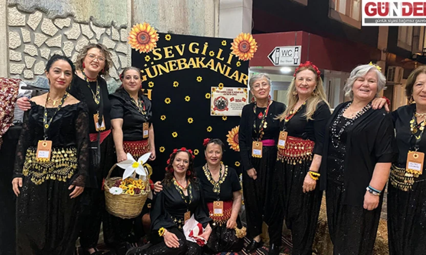 Darbuka grubunun 'Şalvar Gecesi' renkli görüntülere sahne oldu